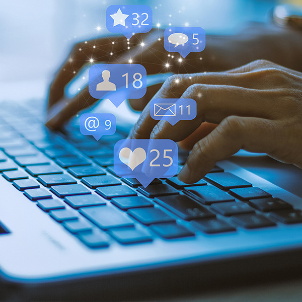Influencer Marketing